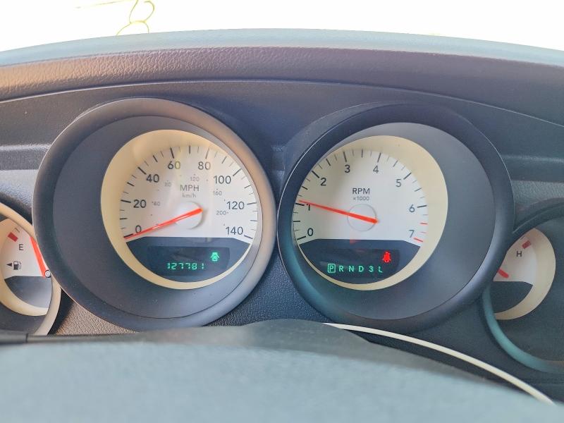 Photo 9 from auction – 2006 DODGE MAGNUM with VIN 2D4FV47T56H417043