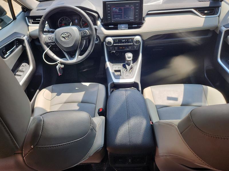 Photo 8 from auction – 2021 TOYOTA RAV4 with VIN 2T3C1RFV0MC172176