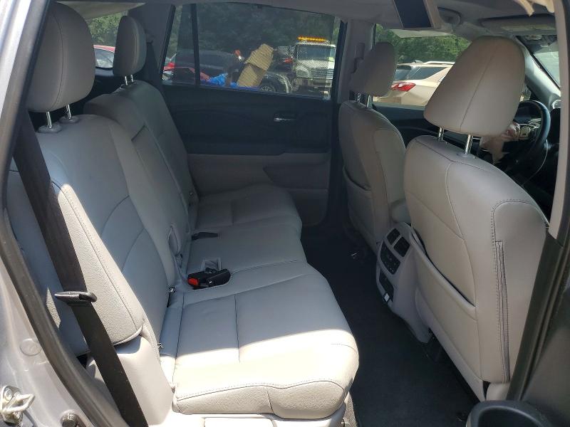 Zdjęcie 11 z aukcji – 2019 HONDA PILOT z VIN 5FNYF5H90KB042464