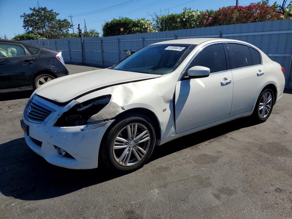 INFINITI Q40 2015 with VIN JN1CV6AP1FM503375 - Photo from auction