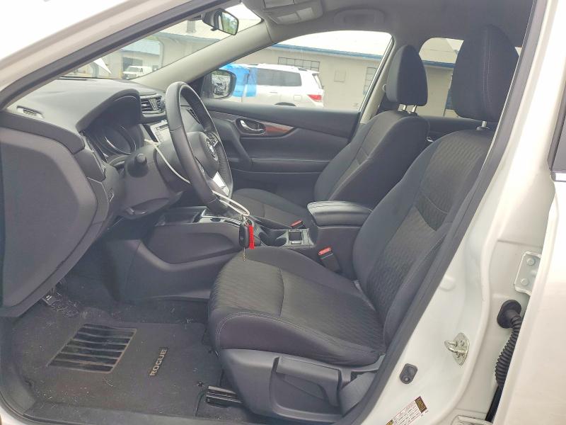 Photo 7 from auction – 2019 NISSAN ROGUE with VIN 5N1AT2MV9KC813718