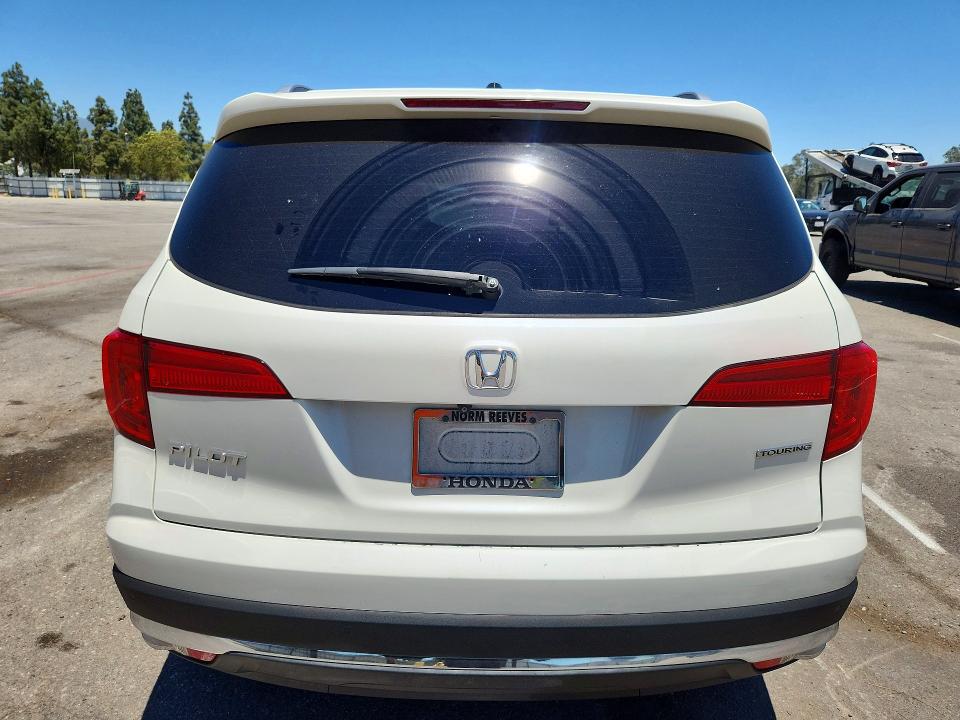 Photo 6 from auction – 2018 HONDA PILOT with VIN 5FNYF5H95JB022628