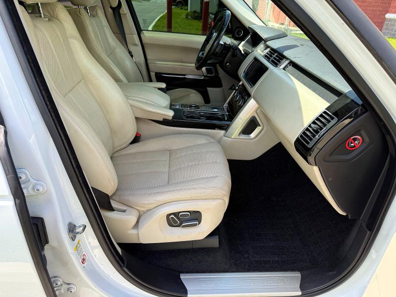 Photo 5 from auction – 2015 LAND ROVER RANGE ROVER with VIN SALGS2TFXFA200867