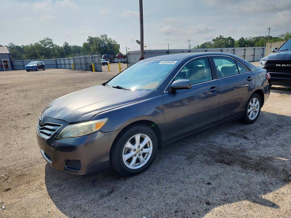 TOYOTA CAMRY 2011 with VIN 4T1BF3EK6BU724852 - Photo from auction