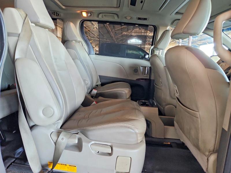 Photo 11 from auction – 2014 TOYOTA SIENNA with VIN 5TDYK3DC1ES490682