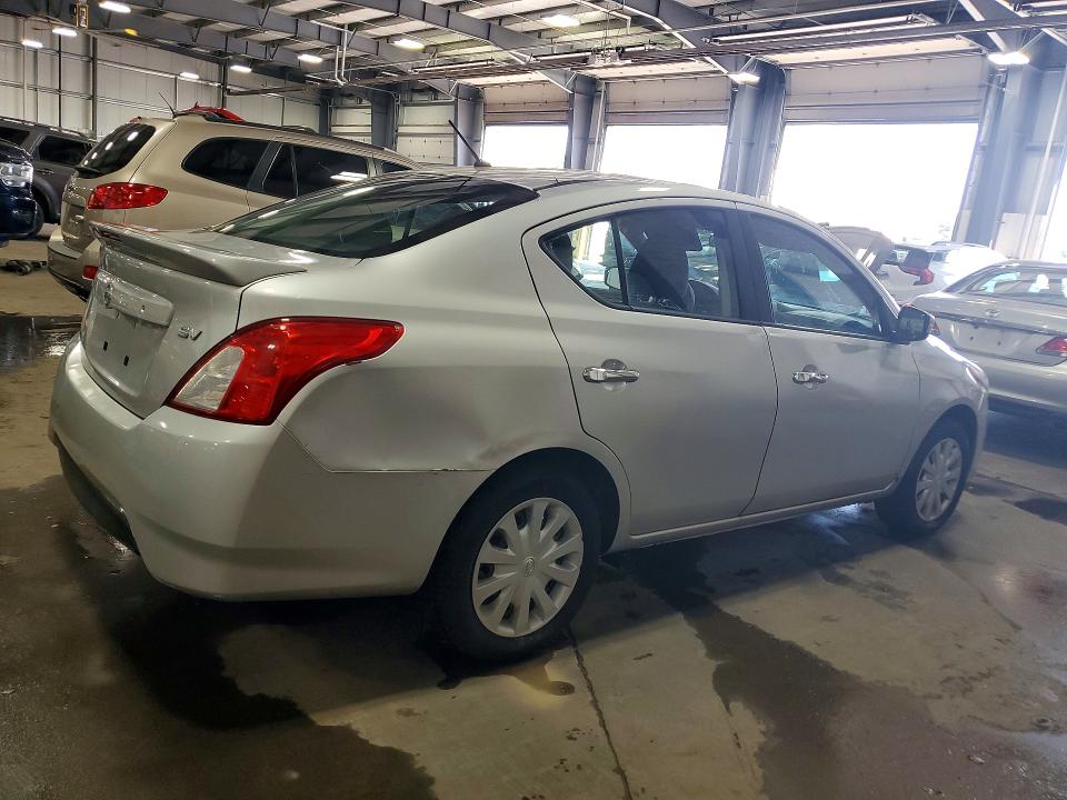 Photo 3 from auction – 2017 NISSAN VERSA with VIN 3N1CN7AP9HL805337