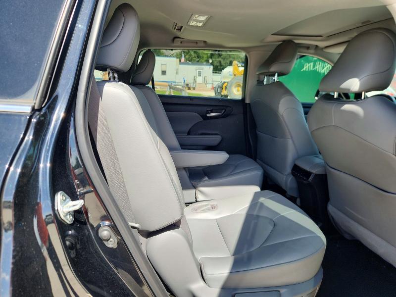 Photo 11 from auction – 2021 TOYOTA HIGHLANDER with VIN 5TDGZRAH5MS519738