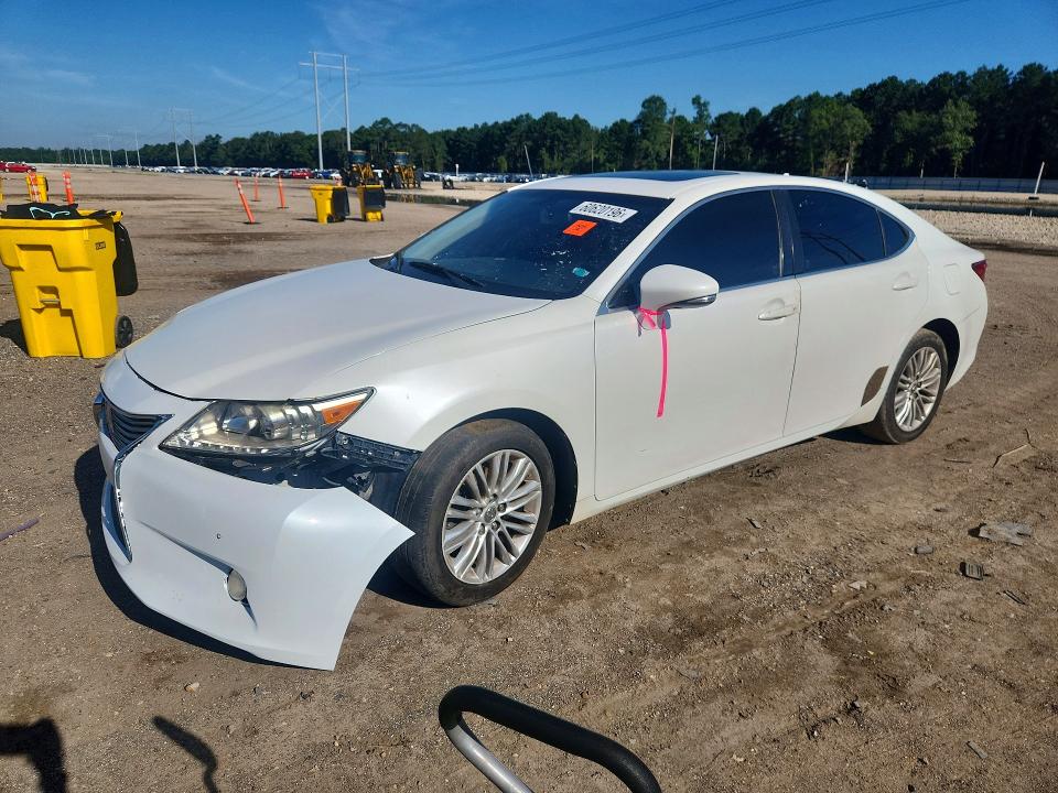LEXUS ES 2014 with VIN JTHBK1GG8E2133160 - Photo from auction