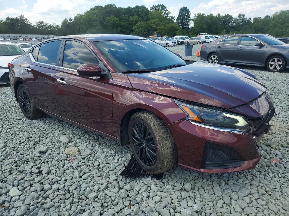 Photo 4 from auction – 2025 NISSAN ALTIMA with VIN 1N4BL4DV9SN346508