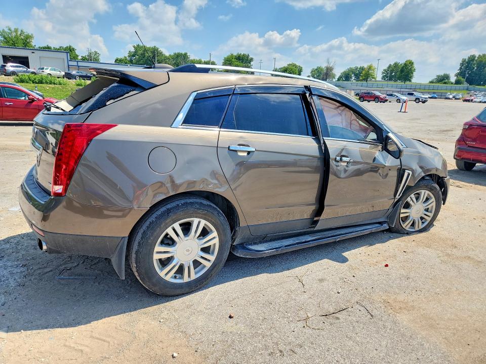 Photo 3 from auction – 2015 CADILLAC SRX with VIN 3GYFNBE34FS521275