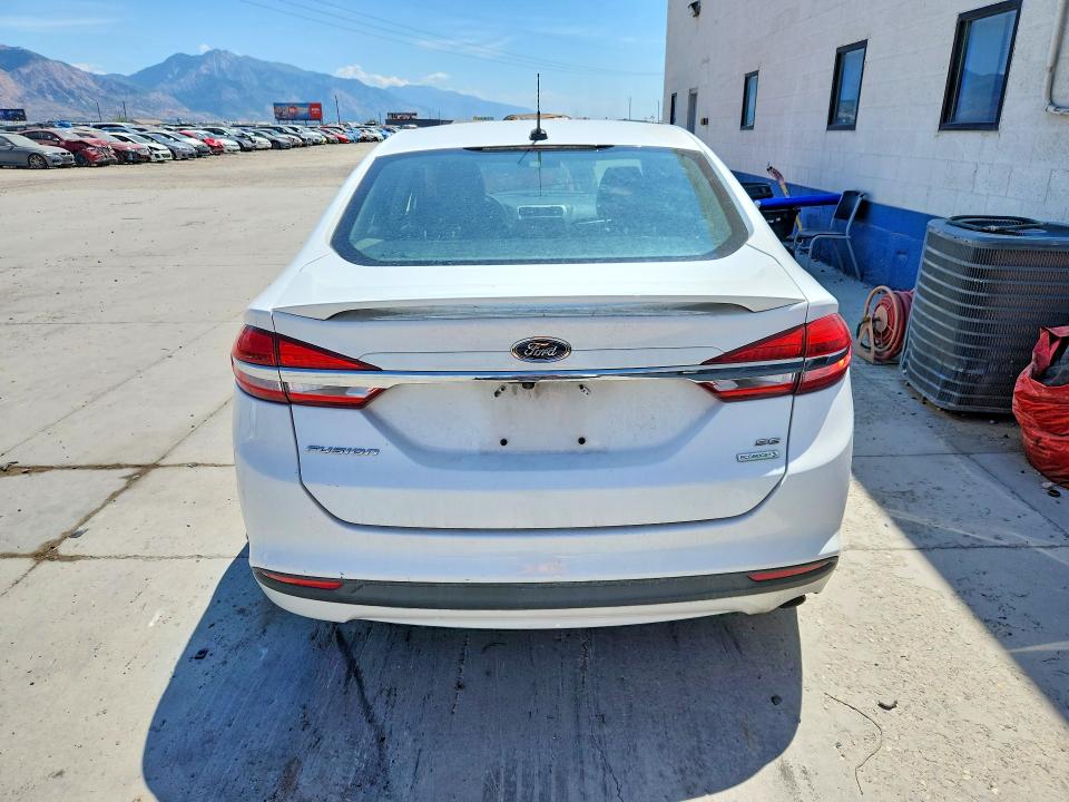 Foto 6 de la subasta – 2017 FORD FUSION con VIN 3FA6P0HD4HR207280