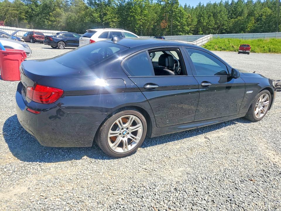 Photo 3 from auction – 2013 BMW 528 with VIN WBAXG5C52DD230374