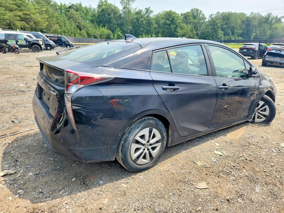 Photo 3 from auction – 2016 TOYOTA PRIUS with VIN JTDKARFU9G3006652
