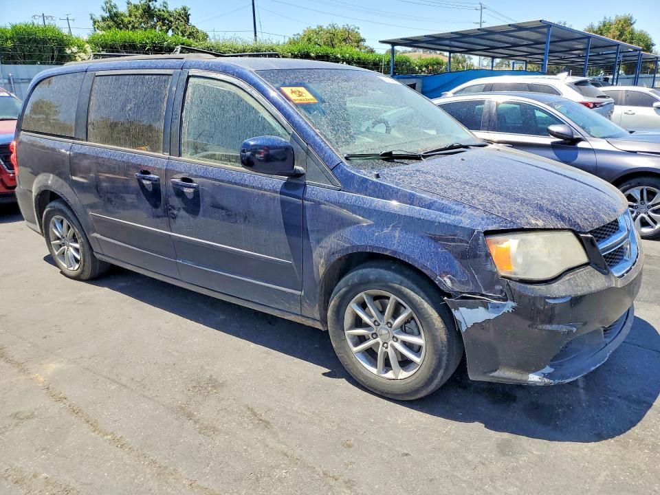 Photo 4 from auction – 2014 DODGE GRAND CARAVAN with VIN 2C4RDGCG7ER305294