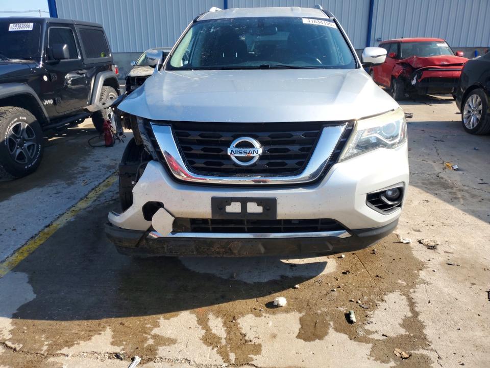 Снимка 5 от търг – 2018 NISSAN PATHFINDER с VIN 5N1DR2MM1JC607309