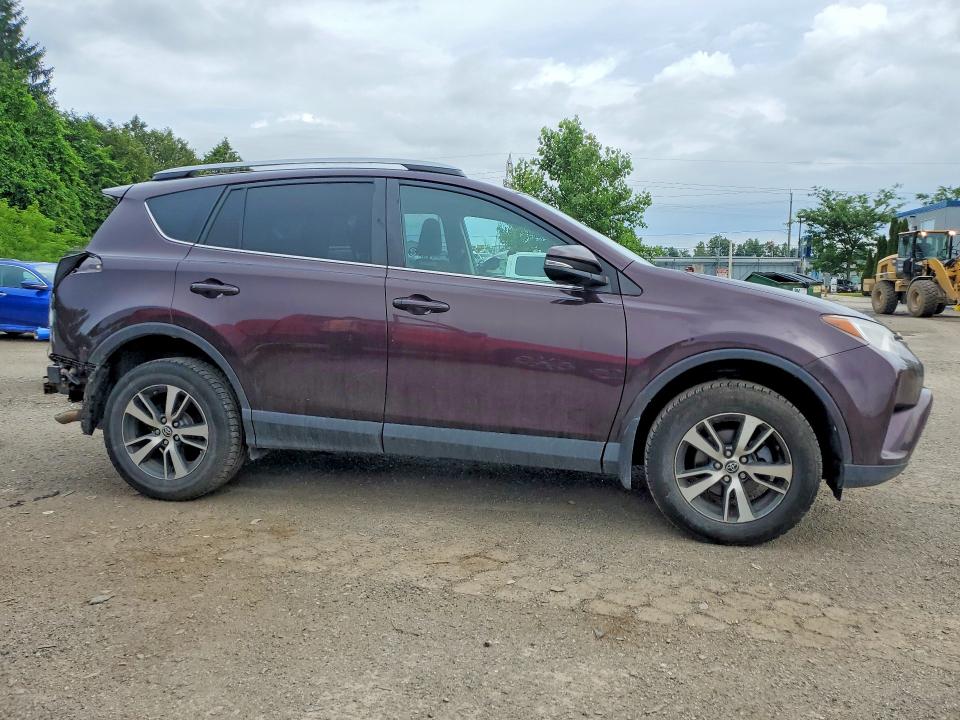 Zdjęcie 4 z aukcji – 2017 TOYOTA RAV4 z VIN 2T3WFREV1HW401873