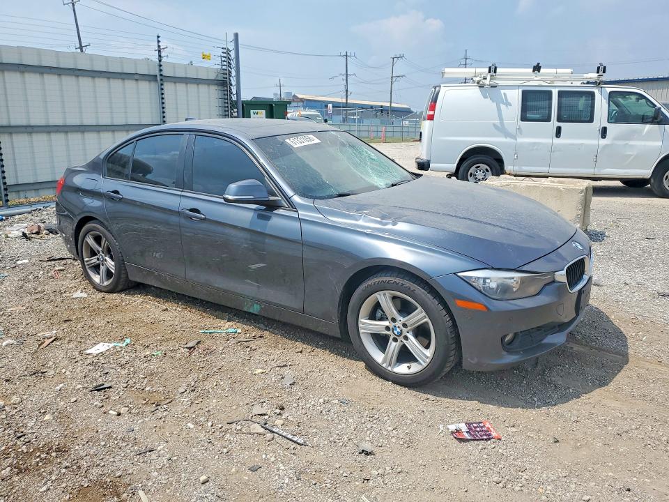 Photo 4 from auction – 2015 BMW 320 with VIN WBA3C3C50FK203252