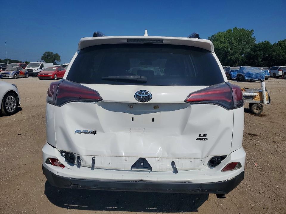 Photo 6 from auction – 2017 TOYOTA RAV4 with VIN JTMBFREV8HD202198