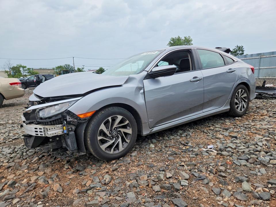 HONDA CIVIC 2016 with VIN 2HGFC2F77GH524934 - Photo from auction