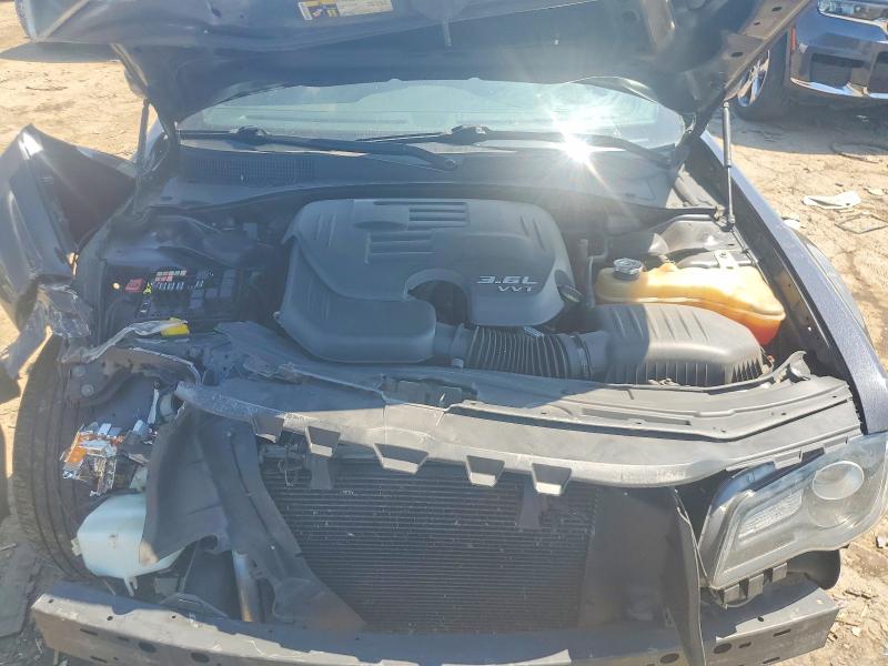 Photo 11 from auction – 2015 CHRYSLER 300 with VIN 2C3CCAGG7FH767477