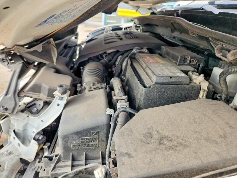 Photo 11 from auction – 2019 TOYOTA C-HR with VIN JTNKHMBX9K1043263
