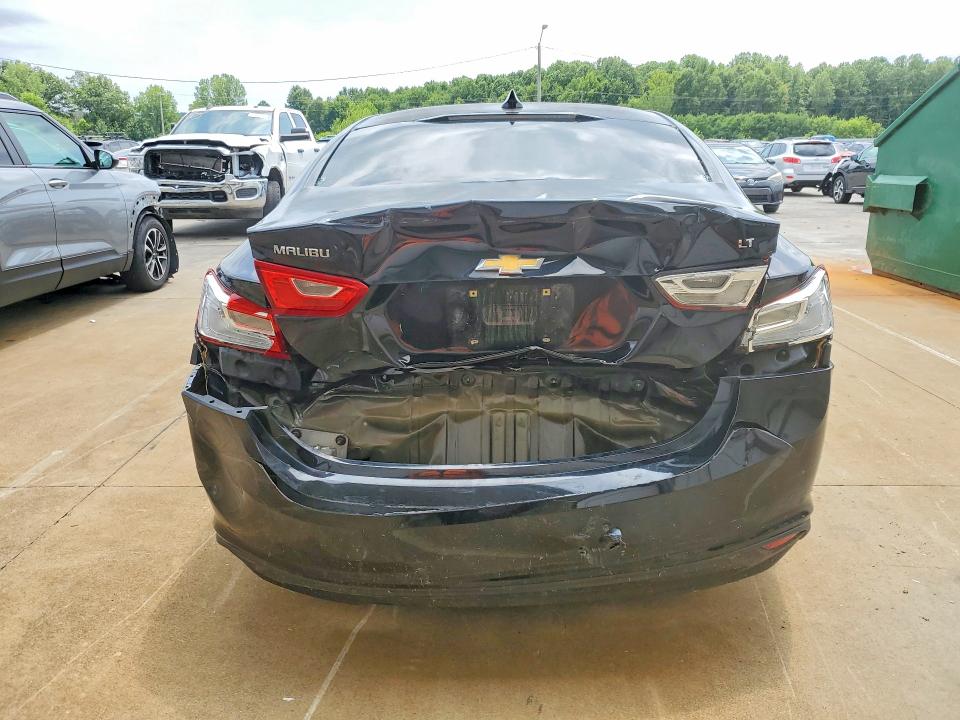 Photo 6 from auction – 2017 CHEVROLET MALIBU with VIN 1G1ZE5ST3HF226872