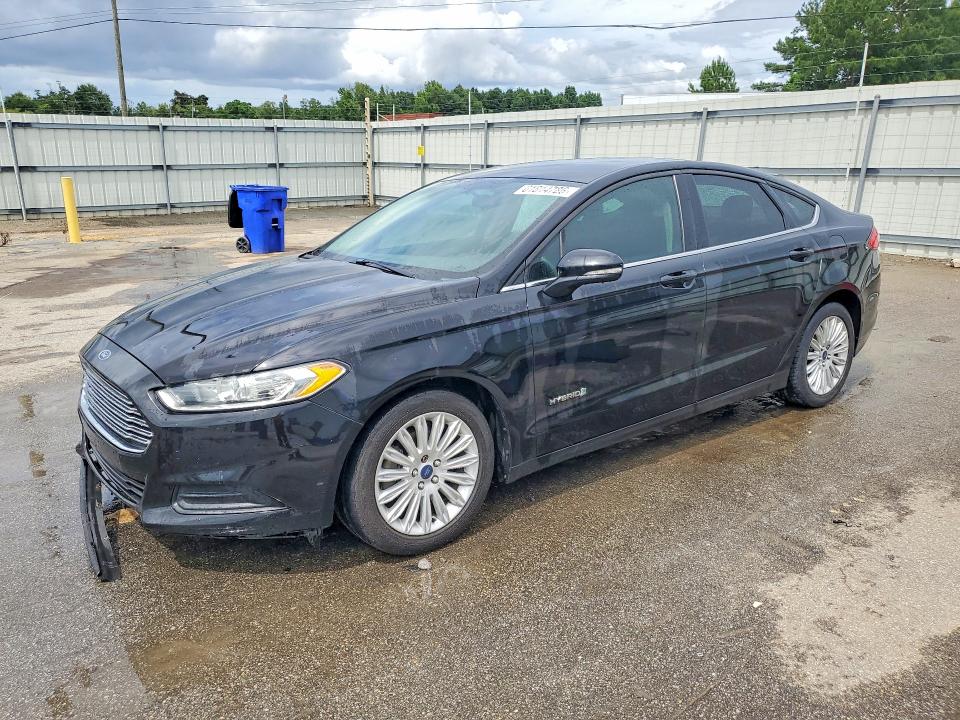 FORD FUSION 2016 с VIN 3FA6P0LU8GR402708 - Фото с аукциона