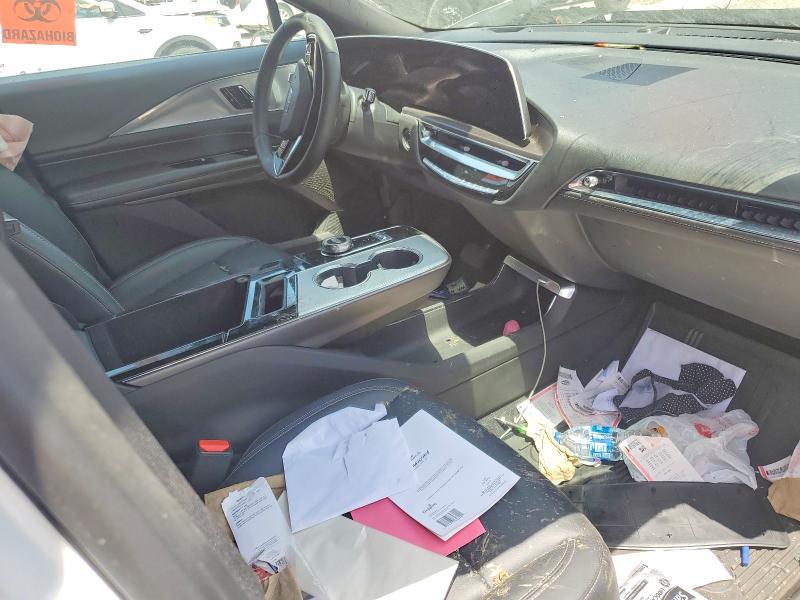 Photo 8 from auction – 2024 CADILLAC LYRIQ with VIN 1GYKPMRK4RZ101965