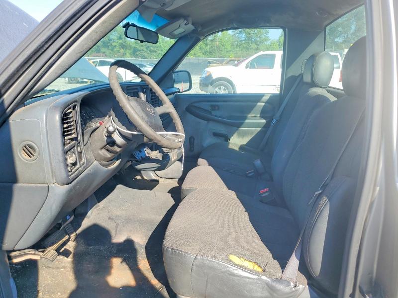 Photo 7 from auction – 2000 CHEVROLET SILVERADO with VIN 1GCEC14W5YZ348563