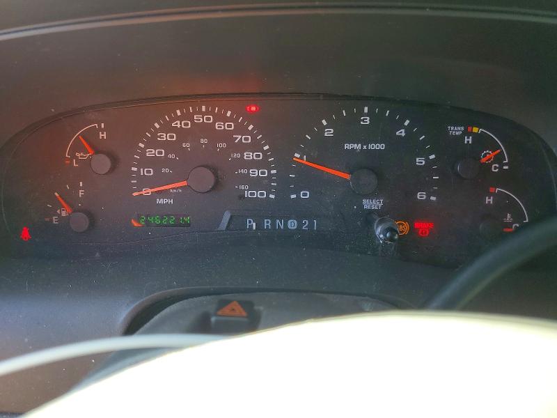 Photo 9 from auction – 2002 FORD EXCURSION with VIN 1FMNU40L82EA51680