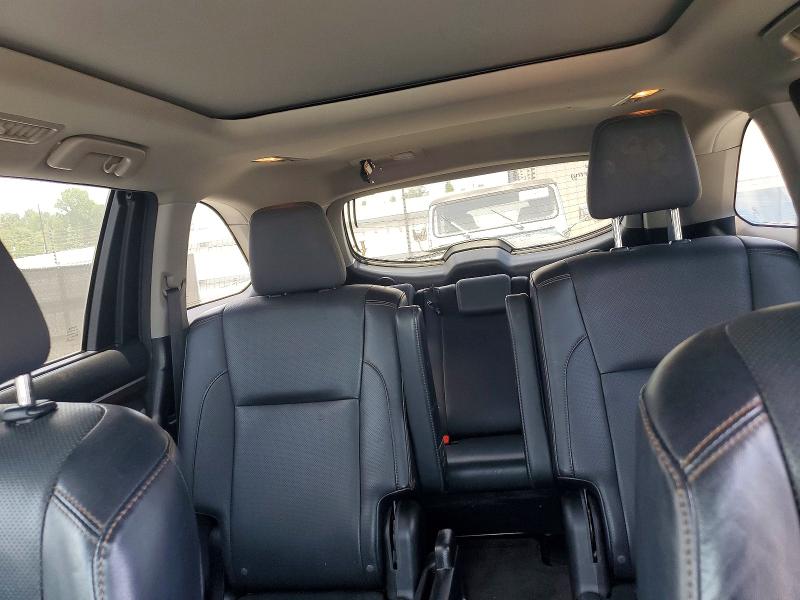 Photo 10 from auction – 2016 TOYOTA HIGHLANDER with VIN 5TDDKRFH6GS245602