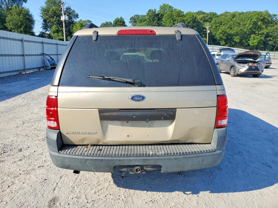 Photo 6 from auction – 2003 FORD EXPLORER with VIN 1FMZU72K83UB23198