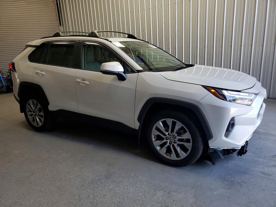 Photo 4 from auction – 2024 TOYOTA RAV4 with VIN 2T3C1RFV6RW339971