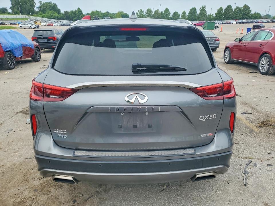 Photo 6 from auction – 2020 INFINITI QX50 with VIN 3PCAJ5M33LF109884