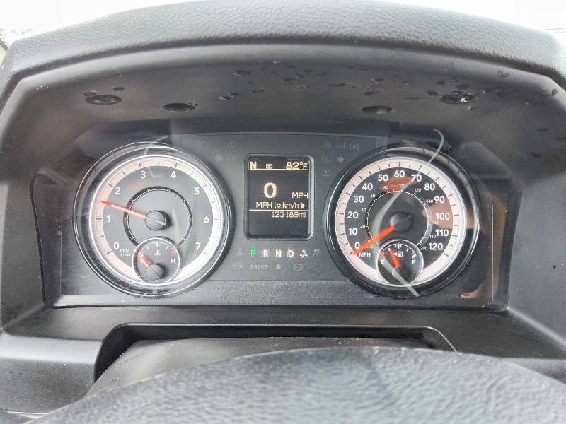 Photo 9 from auction – 2022 RAM 1500 CLASSIC with VIN 3C6JR6DG0NG300989