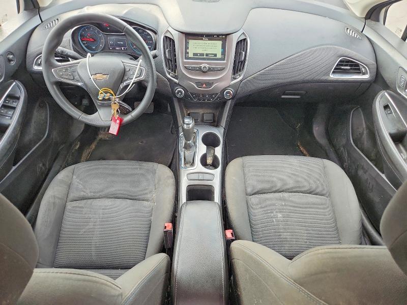 Photo 8 from auction – 2016 CHEVROLET CRUZE with VIN 1G1BE5SM2G7272034