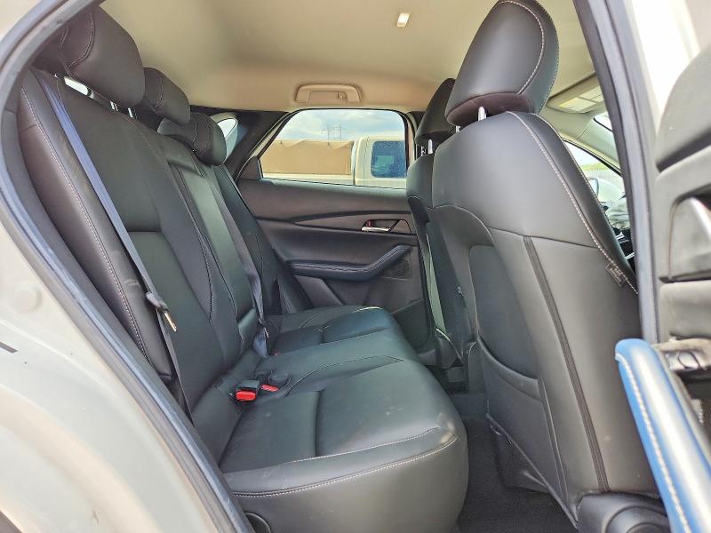 Photo 11 from auction – 2020 MAZDA CX-30 with VIN 3MVDMBDL1LM129581