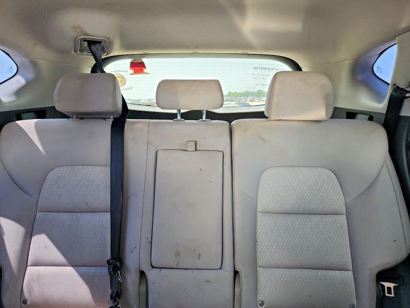 Foto 10 de la subasta – 2017 HYUNDAI TUCSON con VIN KM8J3CA25HU311078