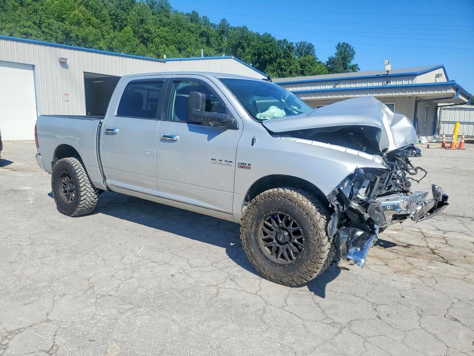 Photo 4 from auction – 2017 RAM 1500 with VIN 3C6RR7LT7HG710006