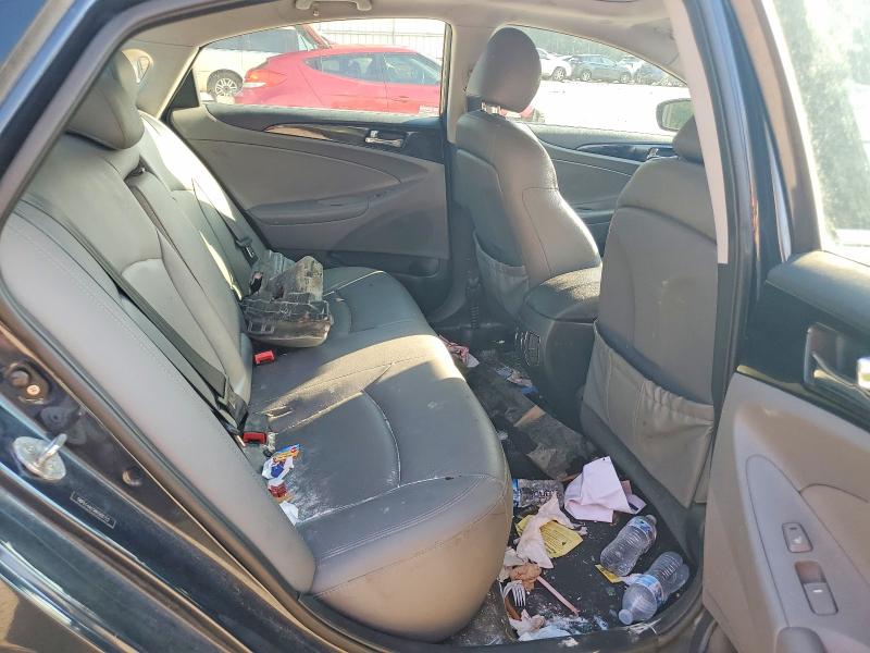 Photo 10 from auction – 2011 HYUNDAI SONATA with VIN 5NPEC4AC5BH168722