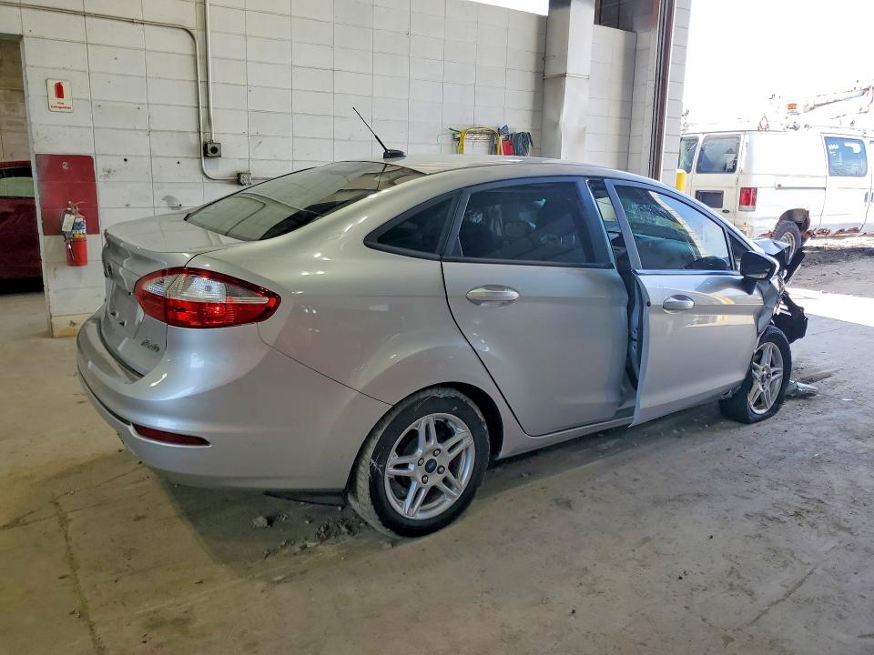Photo 3 from auction – 2017 FORD FIESTA with VIN 3FADP4BJ9HM131663