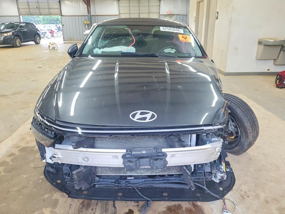 Photo 5 from auction – 2025 HYUNDAI SONATA with VIN KMHL64JA1SA447312