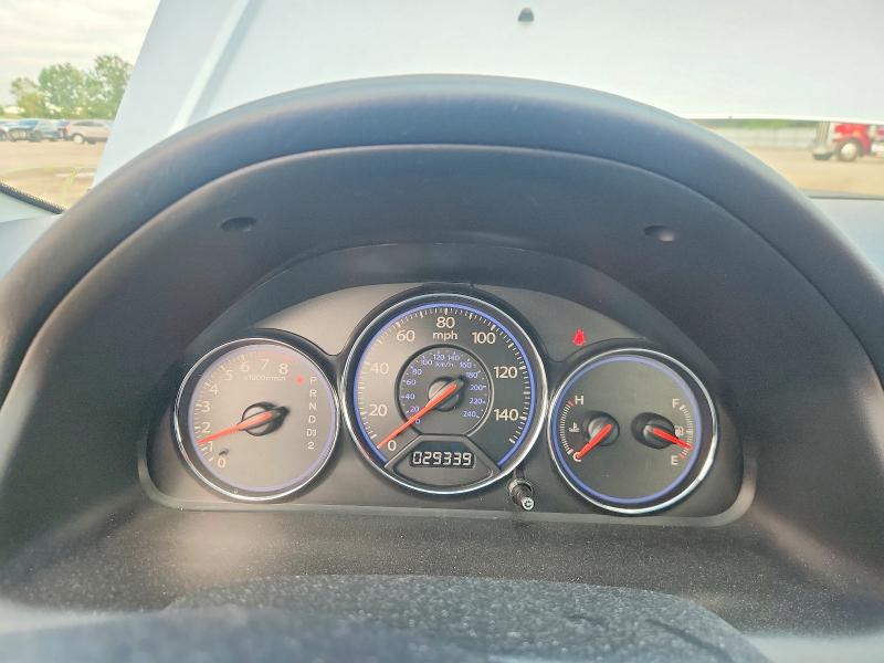 Photo 9 from auction – 2005 HONDA CIVIC with VIN 2HGES16635H614854