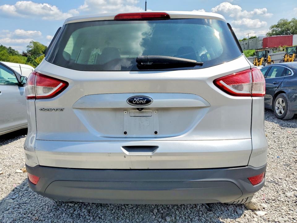 Photo 6 from auction – 2016 FORD ESCAPE with VIN 1FMCU0F77GUA27846