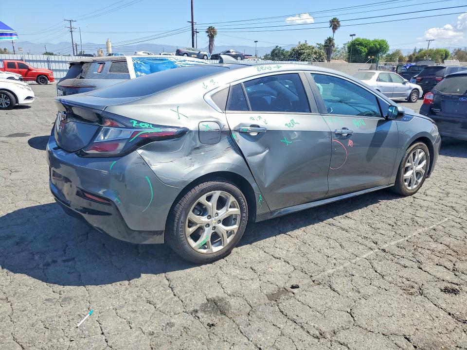 Photo 3 from auction – 2017 CHEVROLET VOLT with VIN 1G1RD6S59HU104443