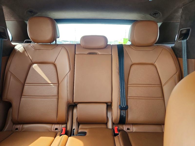 Photo 10 from auction – 2023 PORSCHE CAYENNE with VIN WP1AG2AY1PDA18170