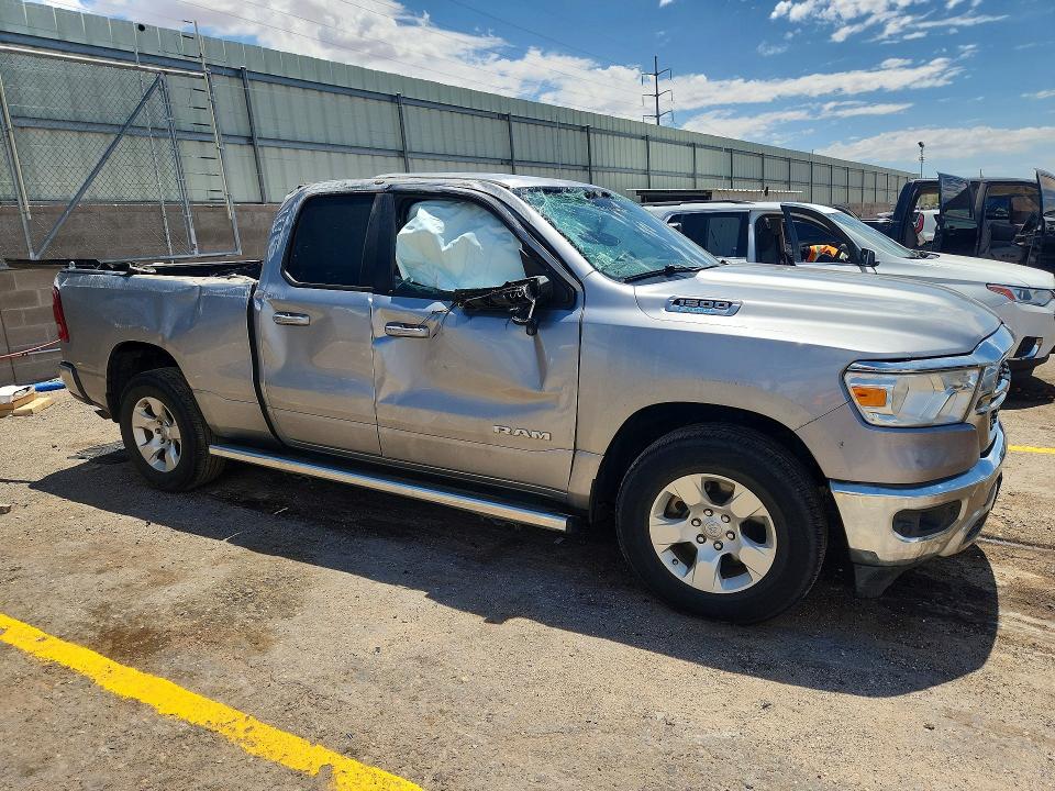 Photo 4 from auction – 2022 RAM 1500 with VIN 1C6RREBG7NN168062