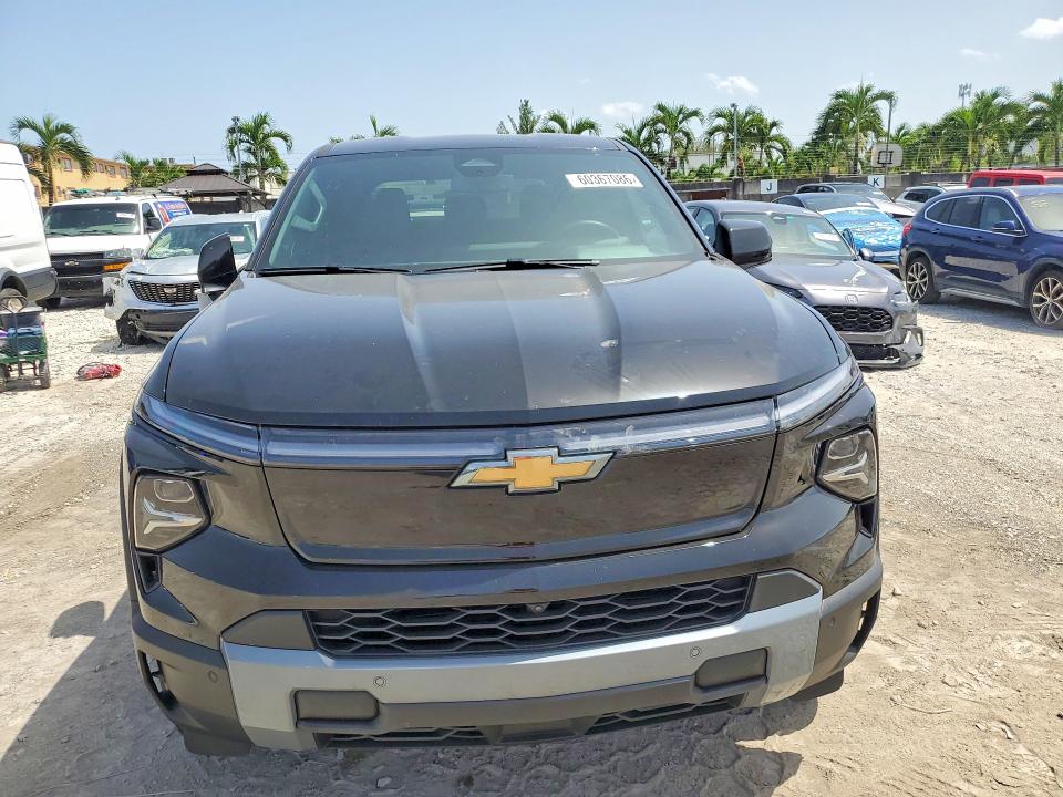 Photo 5 from auction – 2026 CHEVROLET SILVERADO with VIN 1GC10YEH9TU409581