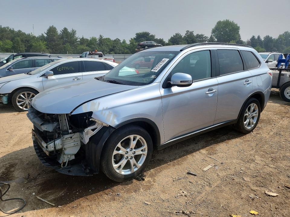 MITSUBISHI OUTLANDER 2015 with VIN JA4AZ3A36FZ010311 - Photo from auction