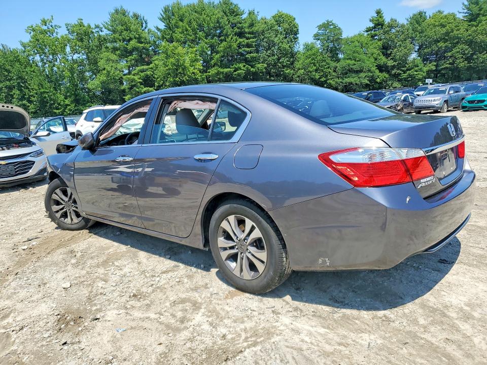 Photo 2 from auction – 2015 HONDA ACCORD with VIN 1HGCR2F34FA205308